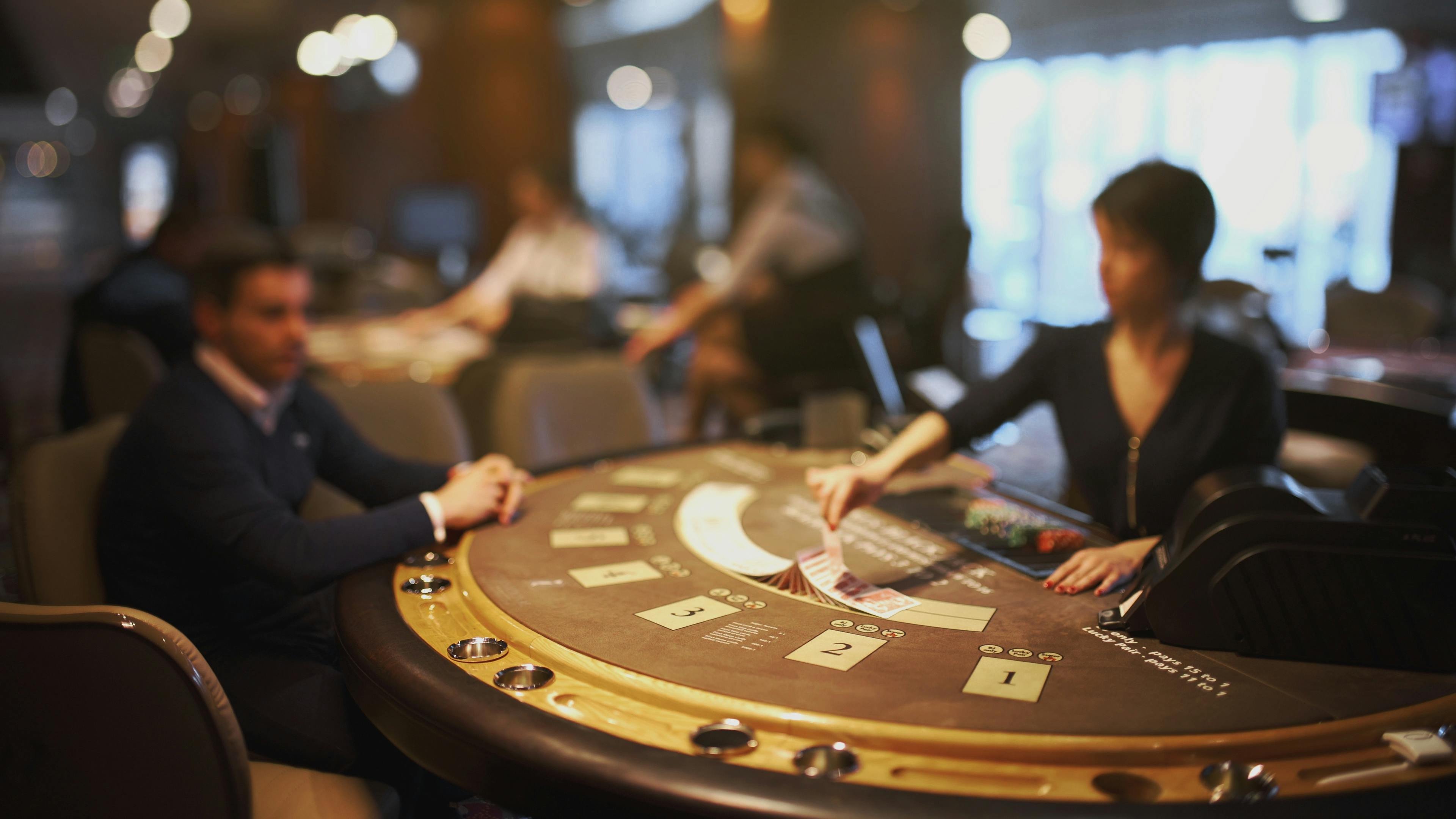 Perbandingan alur deposit yang jelas